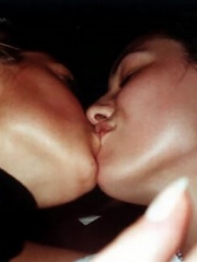 girls kissing megamix 64